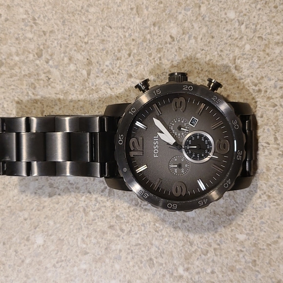 Fossil Chronograph Watch New Battery - Picture 1 of 3